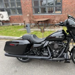 Harley-Davidson FLHX 117 2024 H.32900€ myyty!!